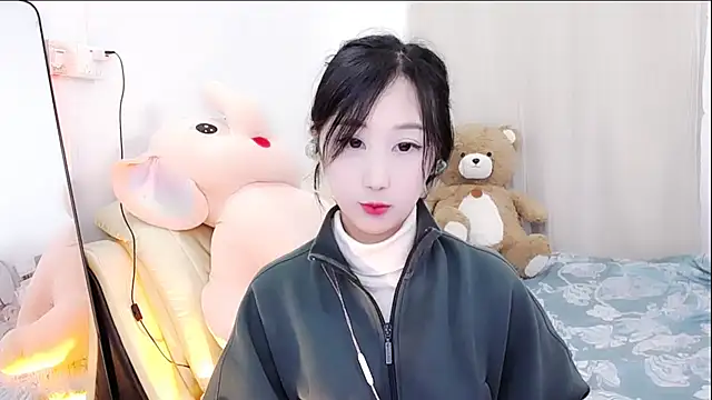 Snapshot of Alcohol_1 chatting on November 25, 2025, 2:06 pm Alcohol 1 online show from November 25, 2025, 2:06 pm