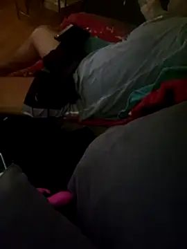 KinkyDanio online show from November 10, 2025, 8:58 pm