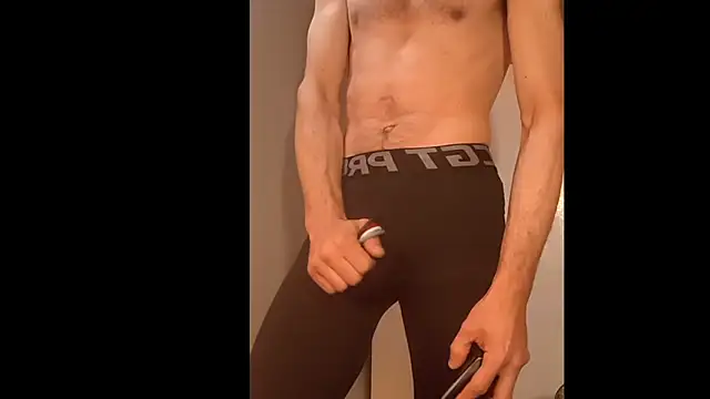 slendt94 online show from October 19, 2025, 10:29 am