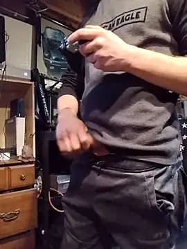 Snapshot of mrwinsalot88 chatting on November 26, 2025, 10:10 pm mrwinsalot88 online show from November 26, 2025, 10:10 pm