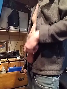 Snapshot of mrwinsalot88 chatting on November 27, 2025, 6:30 pm mrwinsalot88 online show from November 27, 2025, 6:30 pm