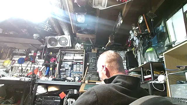 Snapshot of mrwinsalot88 chatting on October 16, 2025, 7:05 am mrwinsalot88 online show from October 16, 2025, 7:05 am