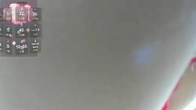 SUNNYCYRUS online show from September 10, 2025, 12:37 pm