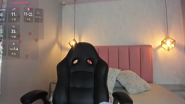 Snapshot of SUNNYCYRUS chatting on January 17, 2026, 12:53 pm SUNNYCYRUS online show from January 17, 2026, 12:53 pm