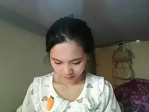 Snapshot of Be-MyMy chatting on March 30, 2026, 1:56 pm Be-MyMy online show from March 30, 2026, 1:56 pm