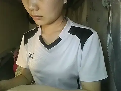 Snapshot of Be-MyMy chatting on April 4, 2026, 6:53 am Be-MyMy online show from April 4, 2026, 6:53 am