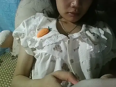 Snapshot of Be-MyMy chatting on April 16, 2026, 3:57 pm Be-MyMy online show from April 16, 2026, 3:57 pm