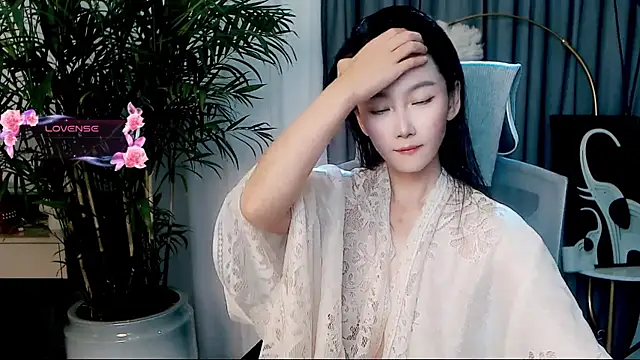 Snapshot of FeiFei-babe chatting on September 10, 2025, 7:40 am FeiFei-babe online show from September 10, 2025, 7:40 am