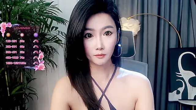 FeiFei-babe online show from December 3, 2025, 7:52 am