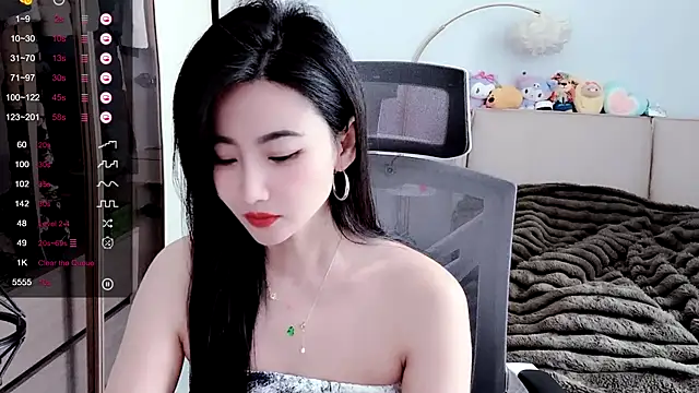 Snapshot of FeiFei-babe chatting on March 2, 2025, 5:01 am FeiFei-babe online show from March 2, 2025, 5:01 am