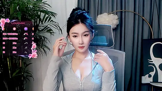 Snapshot of FeiFei-babe chatting on November 11, 2025, 3:07 pm FeiFei-babe online show from November 11, 2025, 3:07 pm