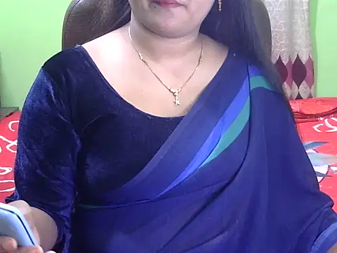BengaliQueenStar online show from October 15, 2025, 4:26 pm