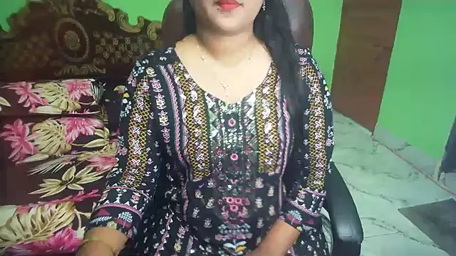 BengaliQueenStar online show from February 26, 2026, 4:40 pm