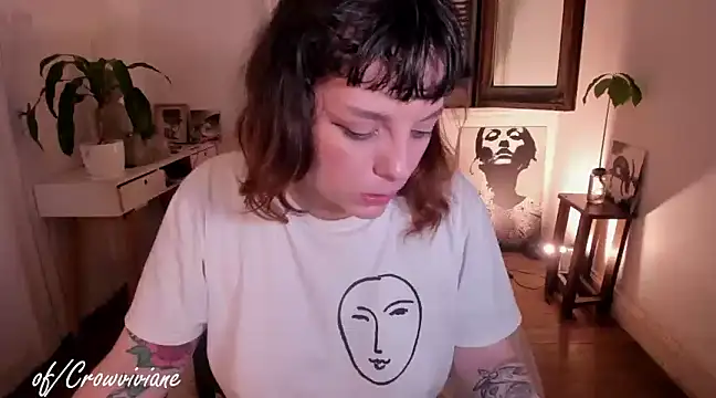 sophia goth online show from January 25, 2025, 6:01 am