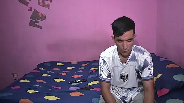 Sweetiefoxxx online show from April 25, 2026, 7:22 pm