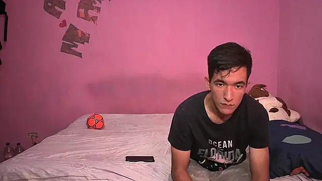 Sweetiefoxxx online show from July 12, 2026, 7:37 pm