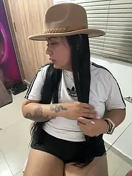 marta201 alfaro online show from January 31, 2025, 10:21 pm