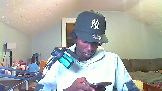 JasperBlaxx online show from January 7, 2026, 12:37 am
