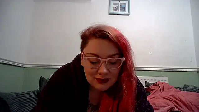 Bustycurves online show from February 8, 2025, 12:06 am