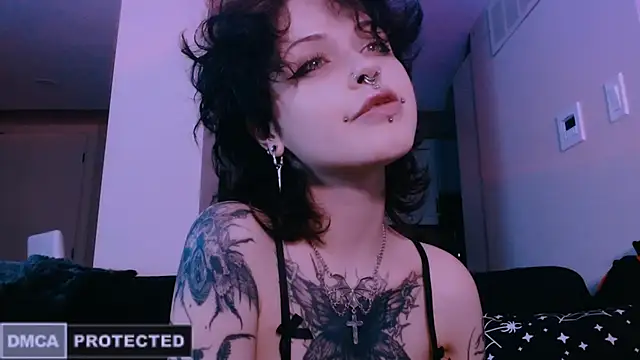 NaughtyLittleFox online show from February 28, 2026, 6:57 am