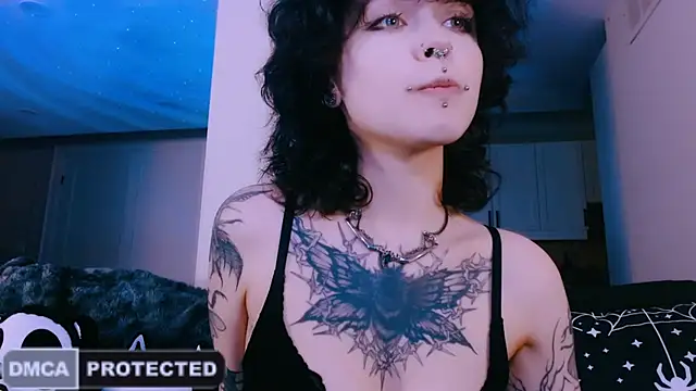 Snapshot of NaughtyLittleFox chatting on May 16, 2026, 3:27 am NaughtyLittleFox online show from May 16, 2026, 3:27 am