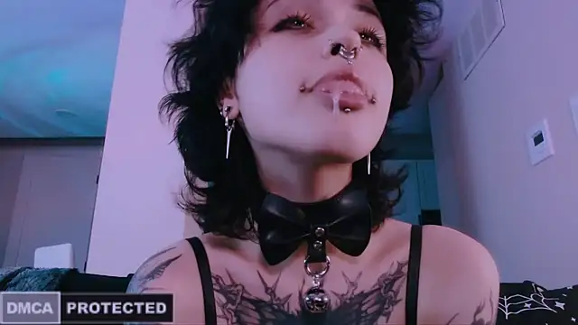 NaughtyLittleFox online show from February 21, 2026, 1:07 am