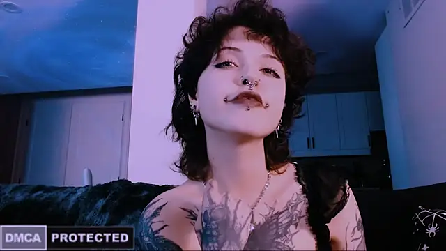 NaughtyLittleFox online show from January 19, 2026, 5:11 am