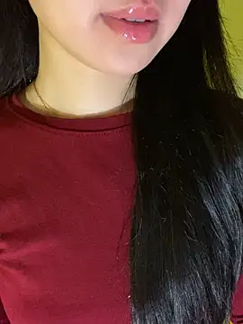 minmin2kk5 online show from February 3, 2026, 2:43 am