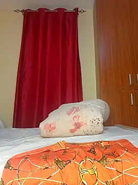 Snapshot of Freya_004 chatting on November 27, 2025, 7:31 am Freya 004 online show from November 27, 2025, 7:31 am