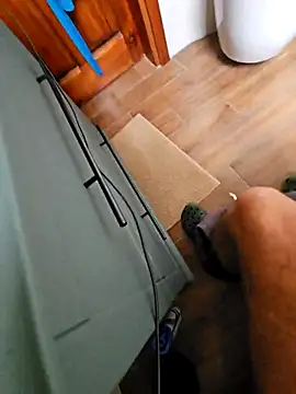 Snapshot of Matrix81 chatting on October 28, 2025, 9:41 am Matrix81 online show from October 28, 2025, 9:41 am