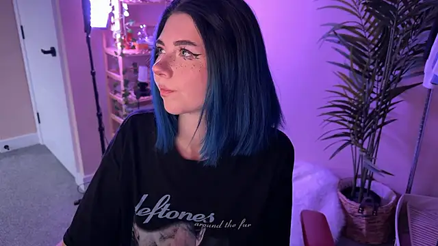  vixenp online show from March 27, 2026, 6:31 pm