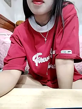 cream1299 online show from September 21, 2025, 1:11 am