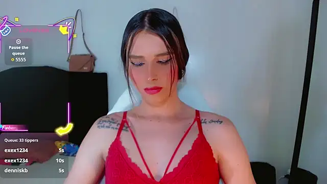 Snapshot of la_ratona_1 chatting on October 9, 2025, 12:44 am la ratona 1 online show from October 9, 2025, 12:44 am