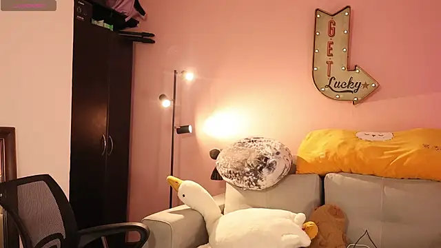 srtaliz online show from November 18, 2025, 3:15 pm