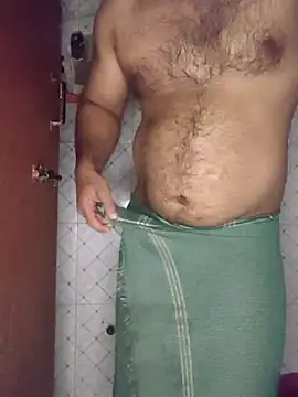 xavierkevi online show from December 5, 2025, 4:49 pm