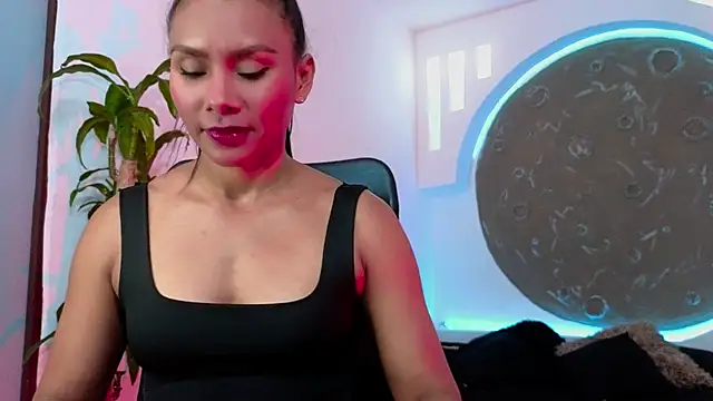 Snapshot of Tatianabr_01 chatting on January 11, 2026, 2:07 am Tatianabr 01 online show from January 11, 2026, 2:07 am