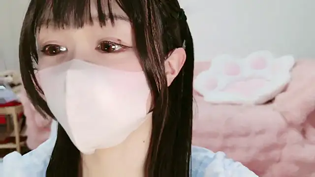 aaanyan online show from March 30, 2026, 4:03 am