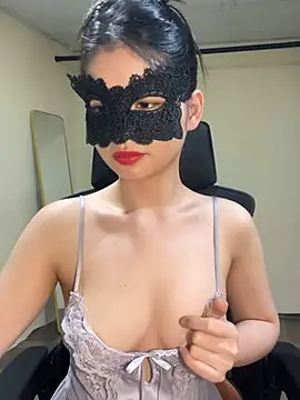 Snapshot of Salibae_Nha chatting on February 17, 2025, 5:36 am Salibae Nha online show from February 17, 2025, 5:36 am