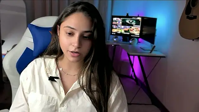 Snapshot of demieliss chatting on March 7, 2026, 6:13 pm demieliss online show from March 7, 2026, 6:13 pm