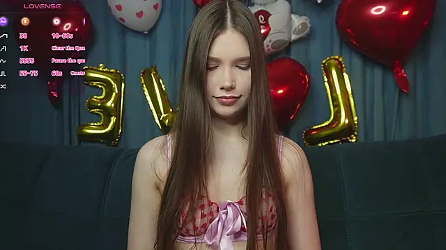  Eva Lee online show from February 15, 2026, 2:38 pm