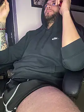 Snapshot of Joker19196 chatting on February 15, 2026, 9:19 am Joker19196 online show from February 15, 2026, 9:19 am