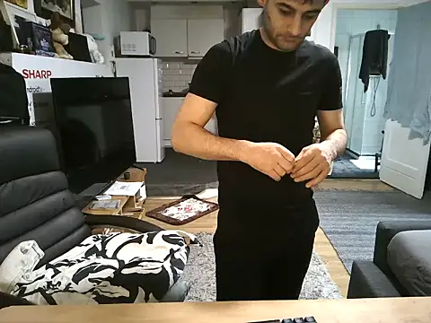 mihaimichael online show from October 31, 2025, 2:57 pm