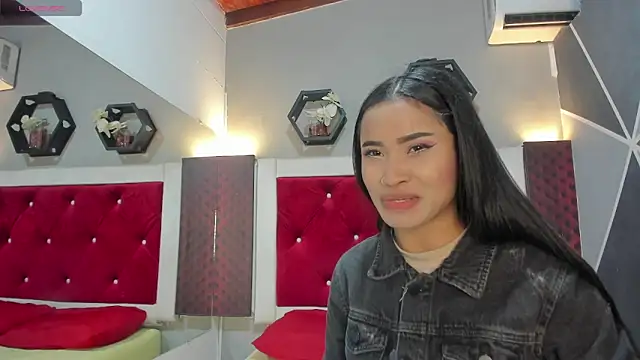 Karoll014 online show from March 5, 2026, 12:13 pm