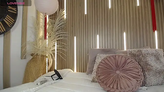 Tayzon Foxxx online show from April 1, 2026, 8:28 pm