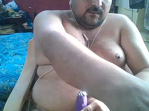 ARYANAVAILABLE online show from March 5, 2026, 2:08 am