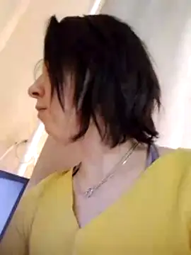 Gussie Bridie online show from October 23, 2025, 6:56 am