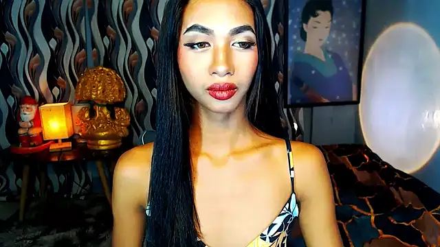 Snapshot of PrettyLatiina chatting on December 16, 2024, 6:16 pm PrettyLatiina online show from December 16, 2024, 6:16 pm