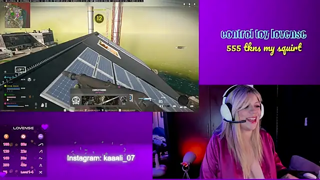Snapshot of Irinaa_Scarlett chatting on January 19, 2025, 6:42 am Irinaa Scarlett online show from January 19, 2025, 6:42 am