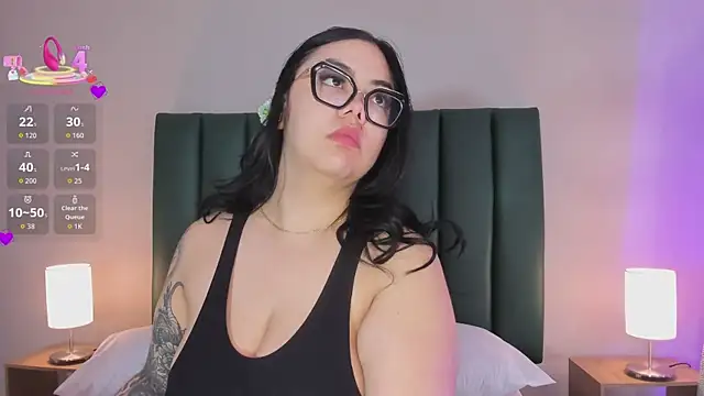juicy led  online show from May 14, 2026, 11:18 am