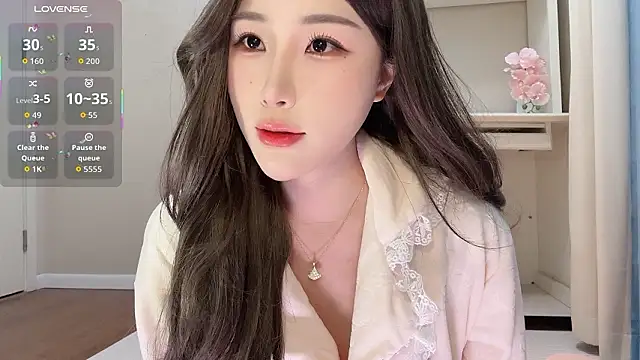 sililis online show from March 22, 2026, 11:56 am